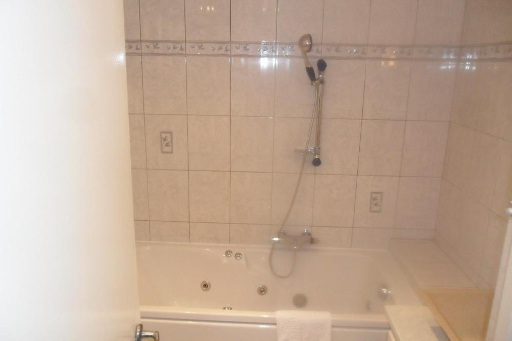Le Grand Tetras Hotell Saint-Vérand Rum bild